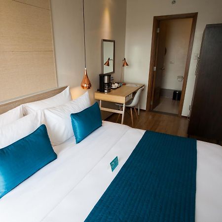 The Cirque Serviced Residences Quezon City Zewnętrze zdjęcie